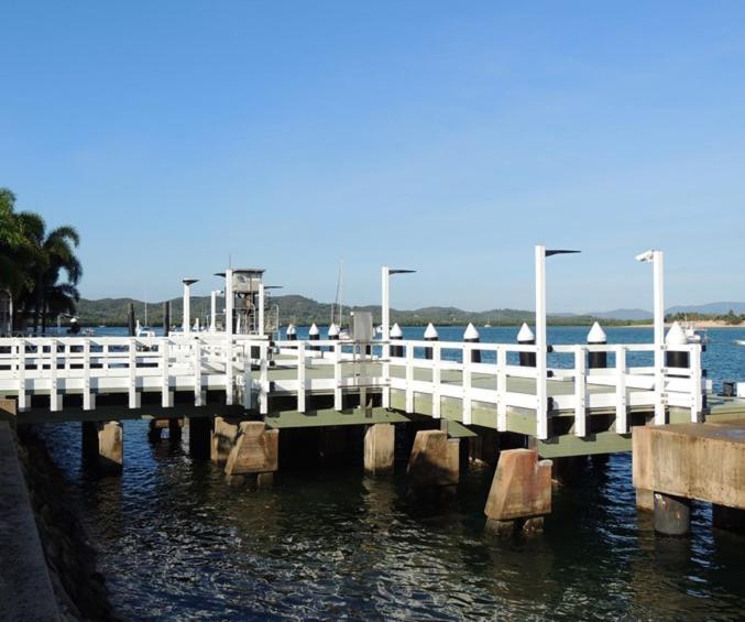 J & Ella'S Holiday House - 2 Bedroom, 2 Bathroom Home Cooktown Buitenkant foto