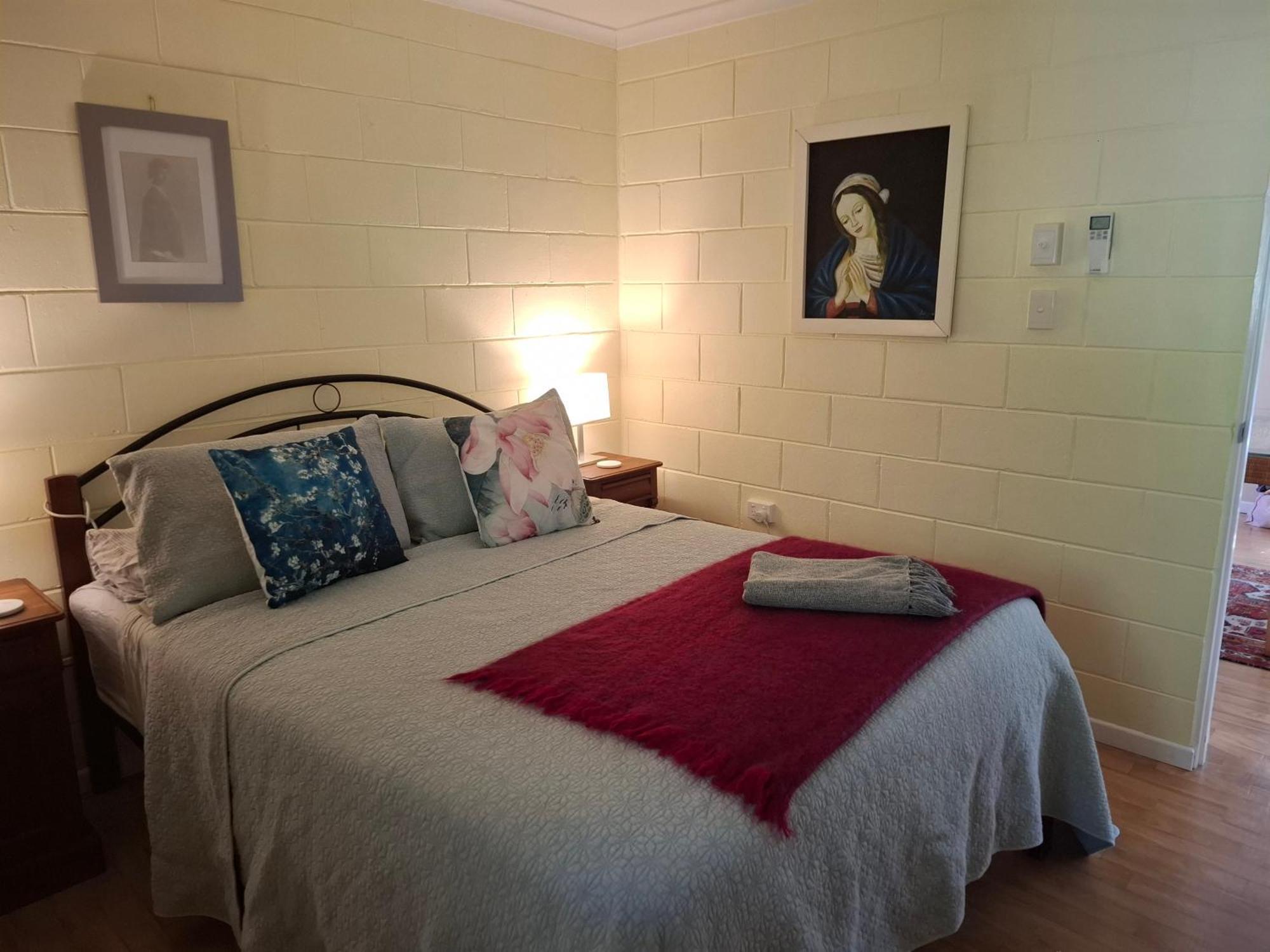 J & Ella'S Holiday House - 2 Bedroom, 2 Bathroom Home Cooktown Buitenkant foto
